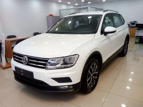 Volkswagen Tiguan Trendline 250tsi Dsg Entrega Inmediata I