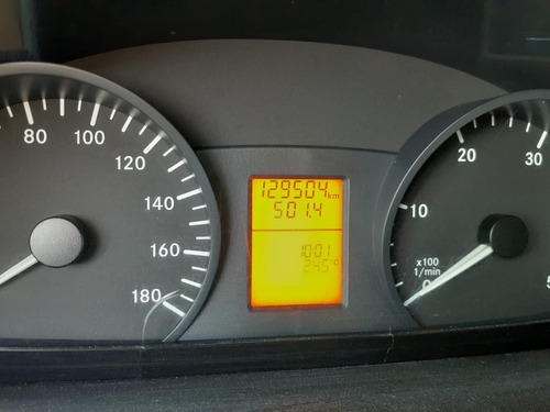 Imagem 7 de 11 de Sprinter 415 2018 Ambulância Com 129 Mil Km