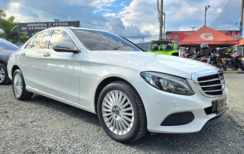 Mercedes-Benz Clase C 200 2.0 Cgi Exclusive