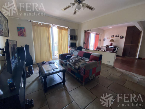 Imagen 3 de 10 de Venta De Departamento De 2 Ambientes Con Balcón Corrido En Wilde (27516)