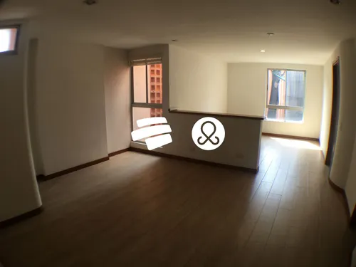Lujoso Apartamento En El Corazón De Laureles