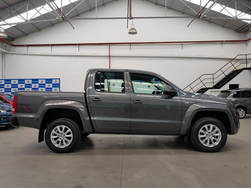 Imagen 8 de 25 de Volkswagen Amarok 2.0 Cd Tdi 180cv Comfort 4x2 Mos