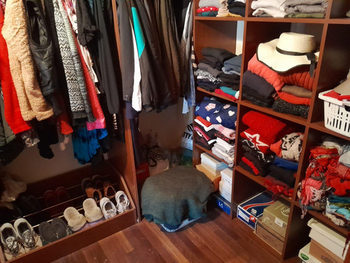 Casa En Venta En Beccar De 4 Dormitorios, Entre Vias Y Libertador, Jardín, Pileta.