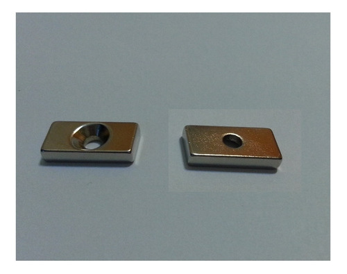 Imagem 3 de 10 de Imã De Neodímio / Super Forte / 20mm X 10mm X 4mm - 1 Peça