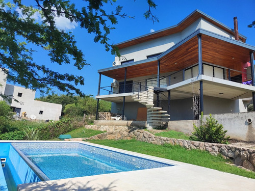 Chalet En Venta En Barrio Cerrado Lomas Del Rey , Mayu Sumaj, Cordoba