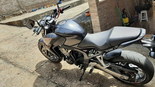 Imagem 14 de 15 de Honda Cb 650 F Com Abs