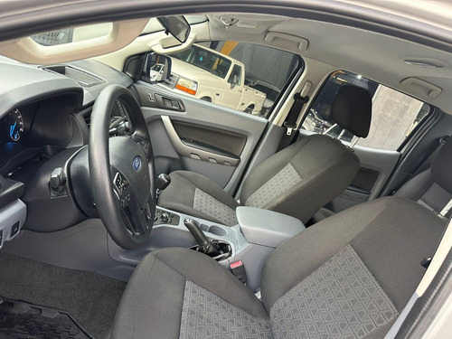 Ford Picape Cabine Dupla Ranger 2.2 TD XLS CD 4x4