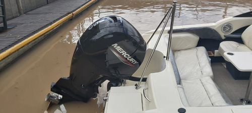 Imagen 8 de 15 de Bermuda 595 Cuddy Con Mercury 150 Hp 4 Tiempos Todo 0km
