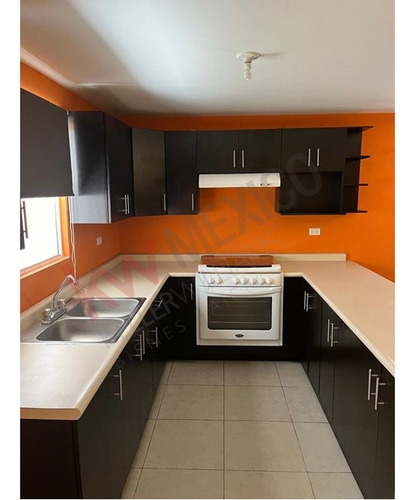 Casa En Venta Equipada En Molino San Francisco, Apodaca Nl. A 10 Min Del Aeropuerto Internacional...