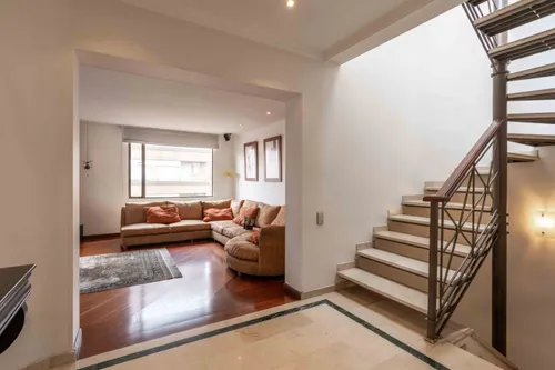 Apartamento En Venta En Chicó Norte. Cod V7051