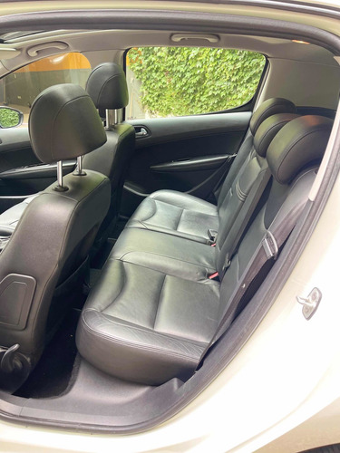 Imagen 17 de 19 de Peugeot 308 2012 2.0 Feline 143cv Tiptronic