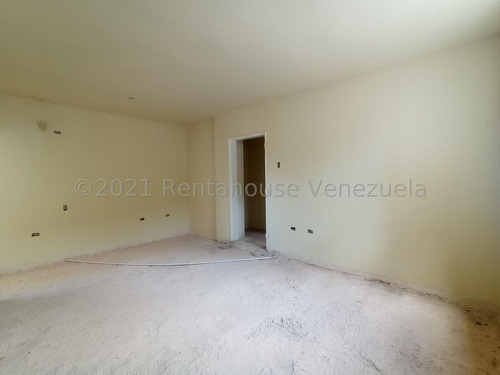 Imagen 4 de 24 de Townhouse En Venta En Urb. Los Rauseos, El Limon Edo. Aragua. Mls #22-11105 @oscardeabreu.rah