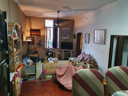 Imagen 4 de 14 de Ex Municipal 4 Amb Con 2 Baños Y Muy Lindo Patio Balcón!!