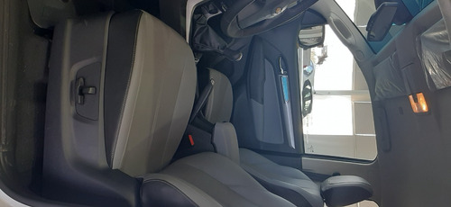 Imagen 5 de 15 de Chevrolet S10 2.8 Ltz Cd 4x2 Manual 2022