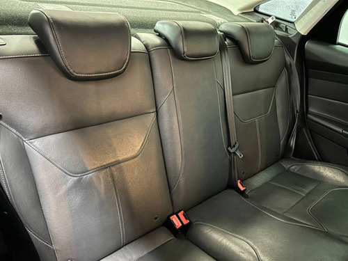 Ford Focus 2.0 SE PLUS 16V FLEX 4P POWERSHIFT