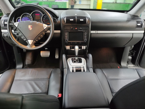 Porsche Cayenne S