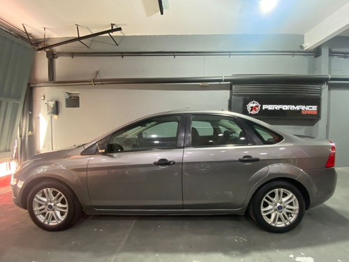 Imagen 3 de 19 de Ford Focus Exe 1.6 Gnc 2012