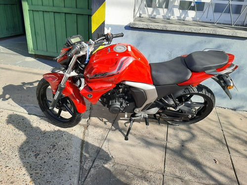 Imagen 10 de 12 de Yamaha Fz Fi