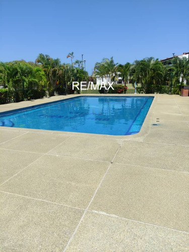 Venta De Apartamento En El Conjunto Residencial Villas De Fuente Mar