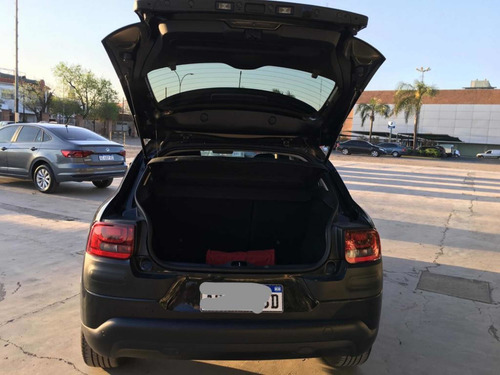 Imagen 2 de 8 de Citroën C4 Cactus 2018 1.2 Puretech 110 At6 S&s Shine