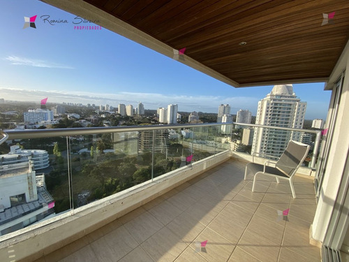 Imagen 22 de 24 de Venta De Apartamento De 2 Dormitorios En Brava En Edificio Icon Brava Punta Del Este