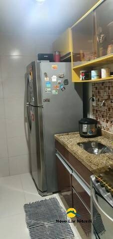 Imagem 5 de 15 de Excelente Apartamento De 2 Quartos Com Vaga No Fonseca. - 421