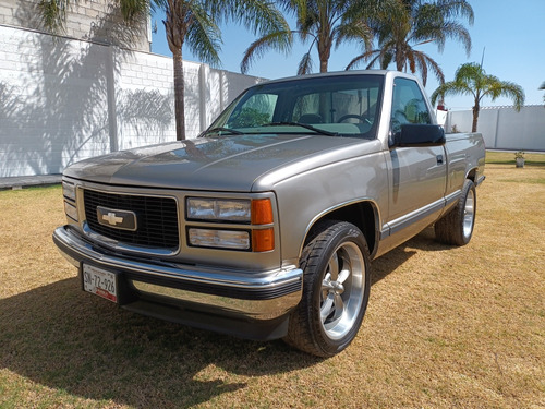 Chevrolet Cheyenne 5.7 Cab Normal