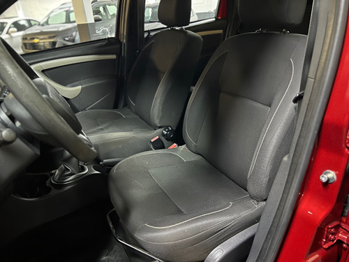 Renault Duster 1.6 Ph2 4x2 Expression 110cv
