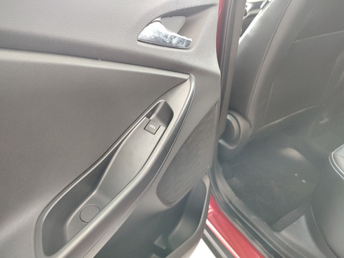 Imagen 14 de 19 de Chevrolet Tracker 1.2t Premier