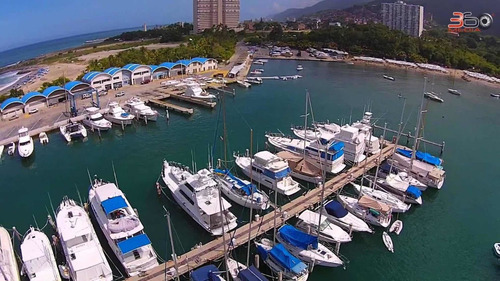 Imagen 3 de 6 de Puerto Azul Accion Se Vende Naiguata