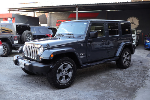 Jeep Wrangler 3.7 Unlimited Sahara 3.6 4x4 At