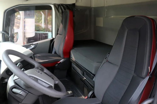 Imagem 7 de 9 de Volvo Fh 540 6x4 2019 - Branco - Com 150 Mil Km - Novo !!!