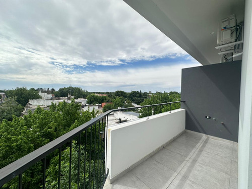 Departamento En Alquiler Amoblado 1 Y 37.