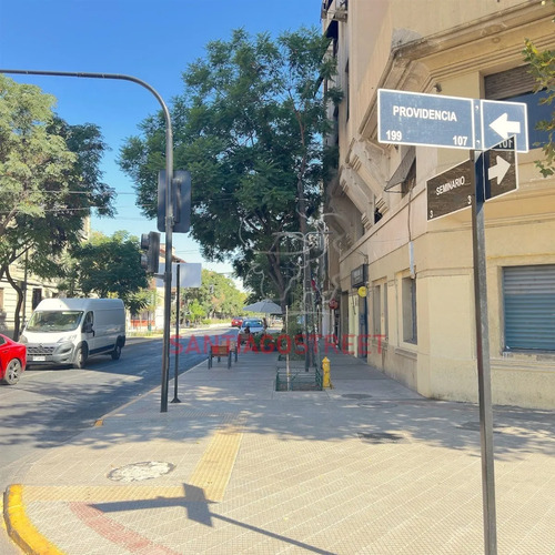 Oficina En Venta En Providencia 4 Pisos