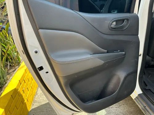 Nissan Frontier 2.5 Diesel 4X4