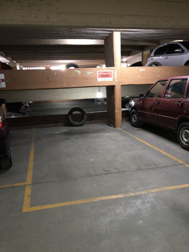 Imagen 5 de 6 de Cochera En Venta En Lomas De Zamora