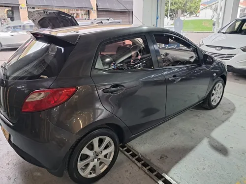 Mazda 2 1.5 15hm1c