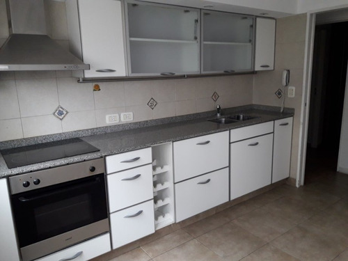 Imagen 8 de 14 de Departamento En Venta En Moron Sur