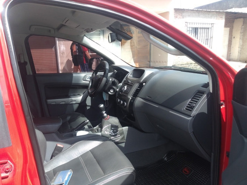 Ford Ranger 3.2 Cd 4x4 Limited Tdci 200cv At 2013