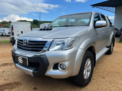 Toyota Hilux 3.0 SRV 4X4 CD 16V TURBO INTERCOOLER DIESEL 4P AUTOMÁTICO