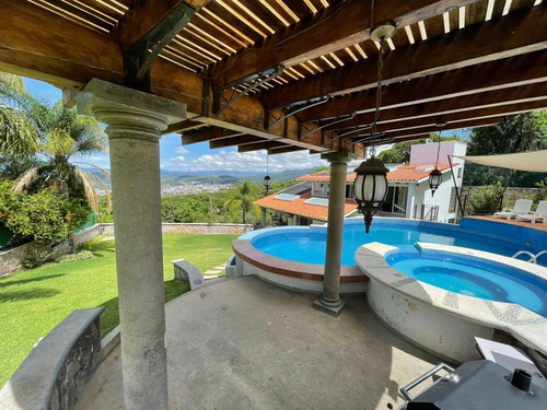 Venta Casa Ángeles Con Alberca De Tamaño Monumental En Un Jardín Enorme Con Vistas Panorámicas En 3 Habitaciones Fracc Rancho San Diego Ixtapan De La Sal Edomex