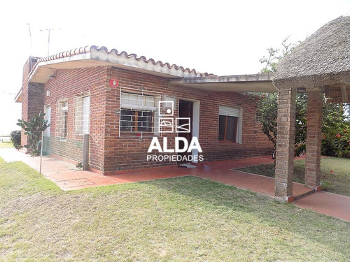 Casa Playa Grande Piriápolis 4 Dorms Venta Ca101659