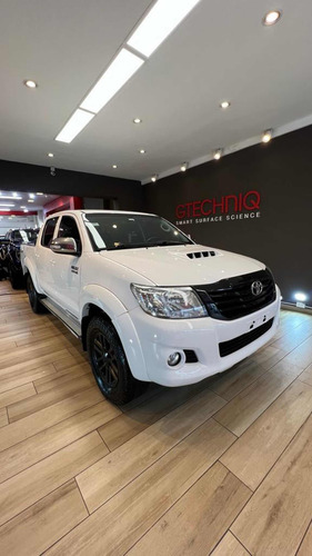 Toyota Hilux 3.0 Cd Srv Cuero 4x4 5at - A4