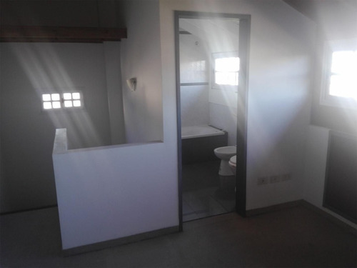 Imagen 10 de 12 de Departamento En Venta De 1 Dormitorios En Ramos Mejía