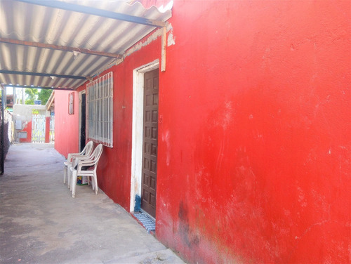 Casa Em Terreno Inteiro Por Apenas R$ 159 Mil Na Praia