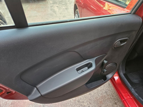Renault Sandero 1.6 16v Life