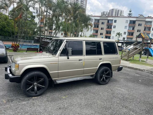 Mitsubishi Montero 3.0 V43 Wagon Status