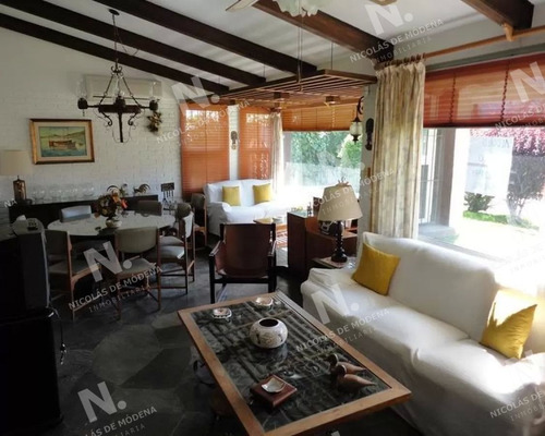 Imagen 3 de 30 de Linda Casa De Muy Buena Capacidad! En Excelente Zona! - Punta Del Este Mansa