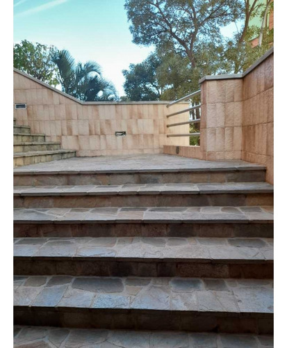 Apartamento En Venta En Las Chimeneas Gr-6199925
