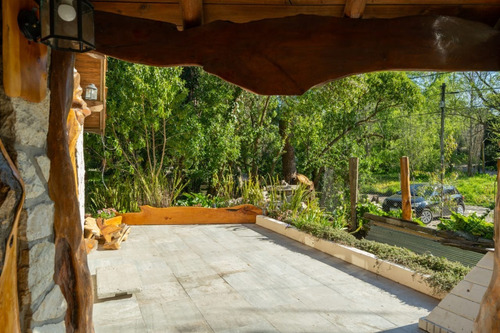 Excelente Casa Estilo Cabaña Individual Con Piscina Familiar